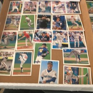 Baseball cards  (02)